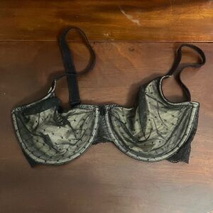 Wacoal Black Lace / Nude Unlined Wired Bra 34DD